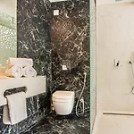 Central Apart Hotel 4* Bucarest