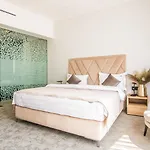 Central Apart Hotel 4* Bucarest