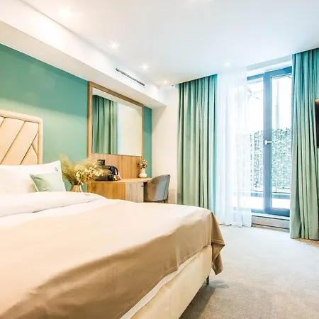 Central Apart Hotel
