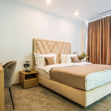 Ξενοδοχείο με διαμερίσματα Central Apart Hotel