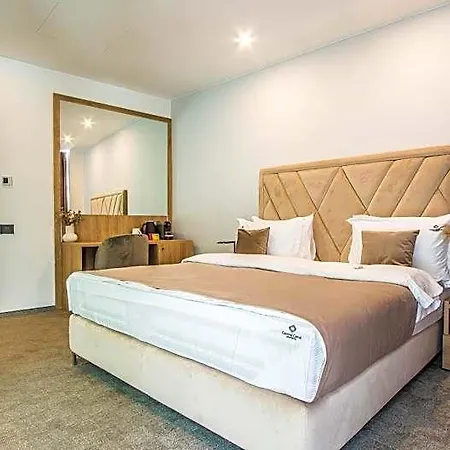 Central Apart Hotel Apartahotel 4*