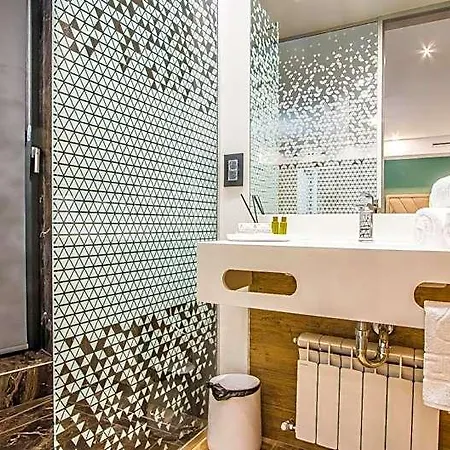 Central Apart Hotel 4* Bucarest