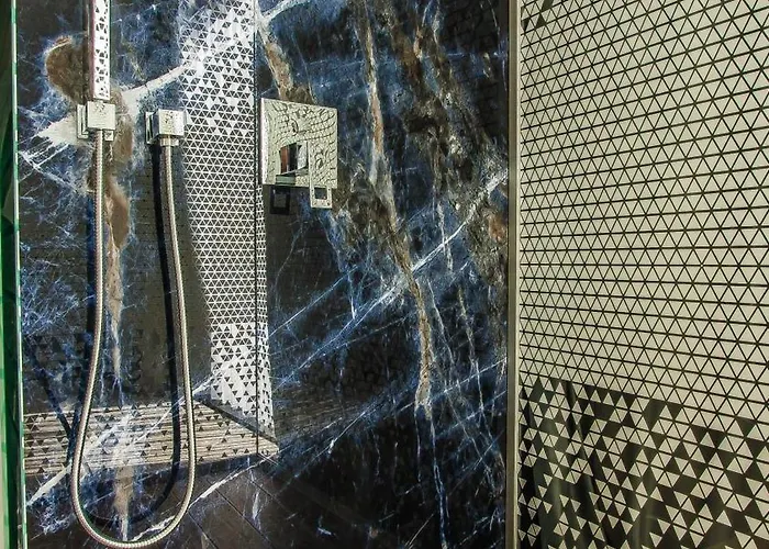 Central Apart Hotel 4*