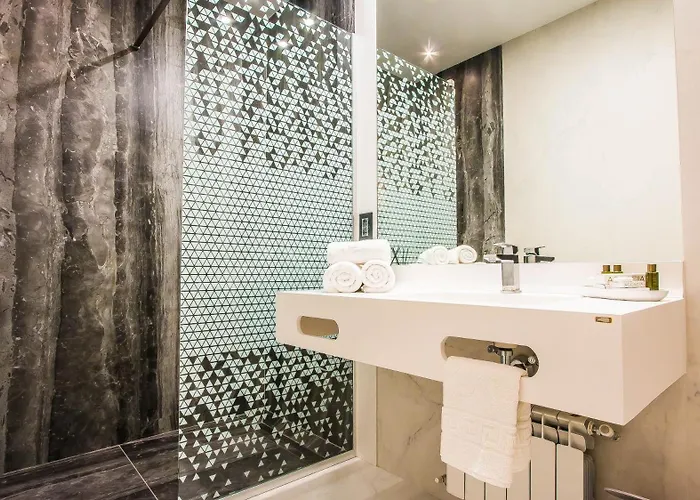 Central Apart Hotel Апарт-готель Бухарест