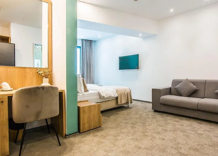 Апарт-готель Central Apart Hotel 4*