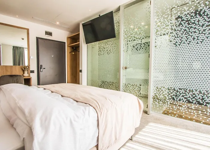 Апарт-готель Central Apart Hotel 4*