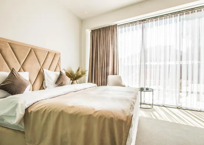 Central Apart Hotel Апарт-готель Бухарест